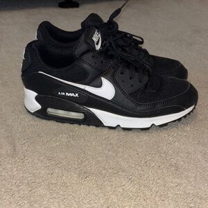 Women’s Nike Air Max 90 Sneakers